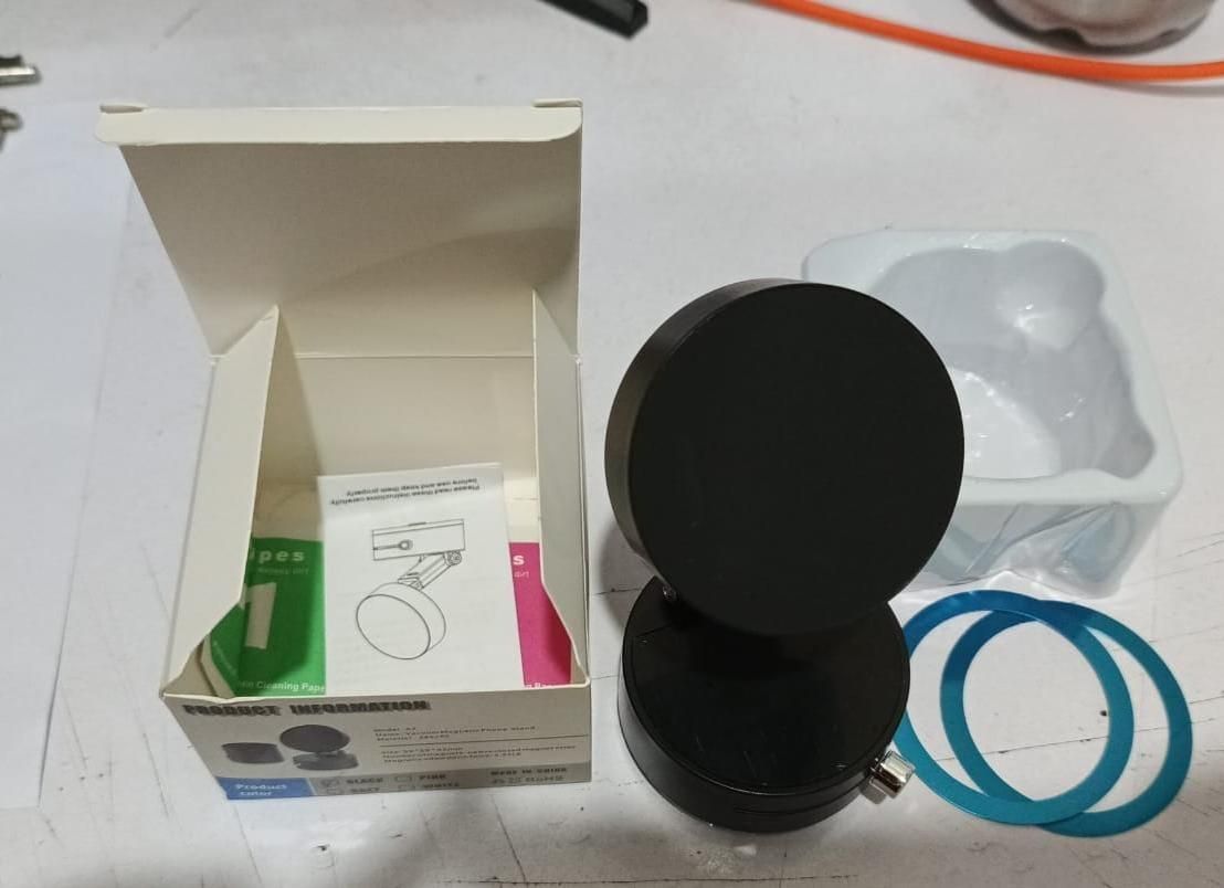 Magnetic Phone Holder – Vacuum Suction Car Mount