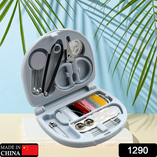 Mini Travel Sewing Kit DIY Sewing Portable Sewing Tool Kits Plastic Sewing Kit Box Beginner Friendly Emergency Sewing Repair Kit With Threads Scissors Hand Sewing Needles